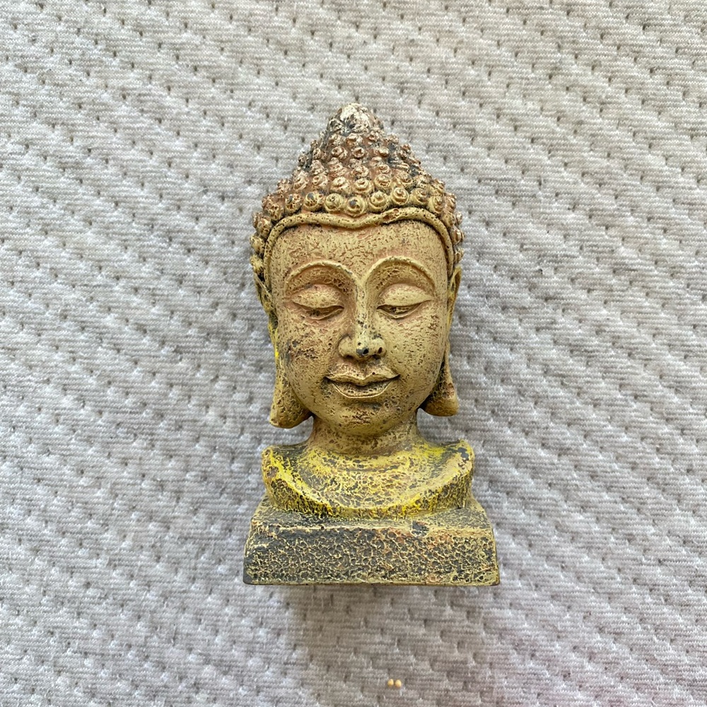SMALL BUDDHA FIGURINE DECOR FOR AQUARIUM